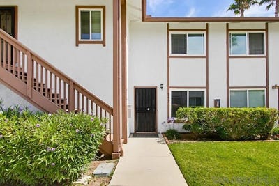 /international/us/8272-echo-dell-road-san-diego-ca-110108747635/
