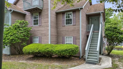 /international/us/7920-parklane-court-north-charleston-sc-110098587036/