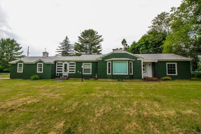 /international/us/269-main-street-orono-me-110097915997/