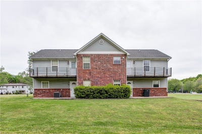 /international/us/806-w-tahlequah-street-siloam-springs-ar-110108009971/