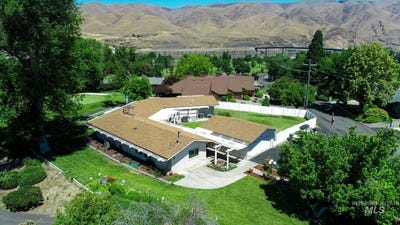 /international/us/708-16th-st-clarkston-wa-110100122262/