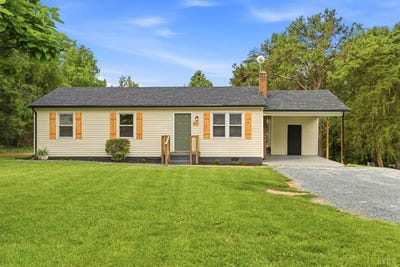 /international/us/68-lake-crest-drive-gladys-va-110108708654/