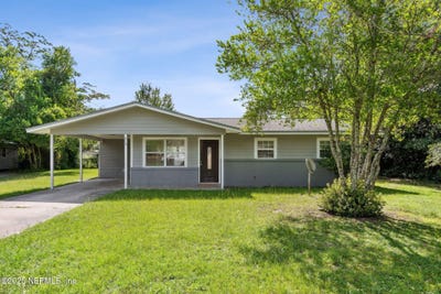 /international/us/513-quail-lane-macclenny-fl-110100757628/