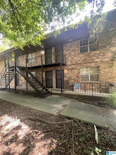 /international/us/2613-s-11th-avenue-birmingham-al-110108494116/