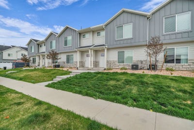 /international/us/1402-n-meadow-ln-spanish-fork-ut-110107335314/
