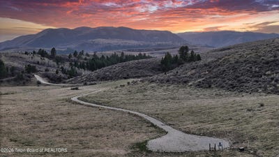 /international/us/traughber-road-swan-valley-id-110107165695/