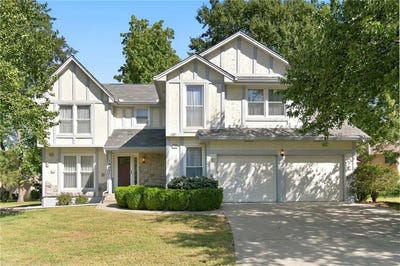 /international/us/1401-fox-ridge-drive-blue-springs-mo-110120579552/