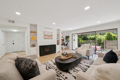 /international/us/14333-saratoga-ave-11-saratoga-ca-110101142945/