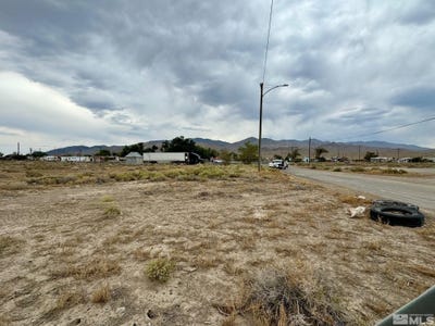 /international/us/washington-street-hawthorne-nv-110089295613/