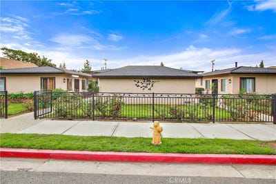 /international/us/236-e-olive-avenue-monrovia-ca-110108930656/