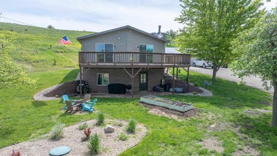 /international/us/12319-oak-ave-castana-ia-110108304727/