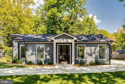 /international/us/13711-joyce-road-woodbridge-va-110106552374/