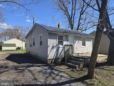 /international/us/60-e-railroad-avenue-selbyville-de-110106960904/