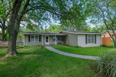 /international/us/1930-nw-35th-st-topeka-ks-110100321313/