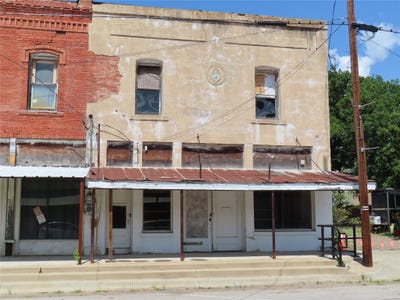 /international/us/307-n-main-street-kemp-tx-110109214028/