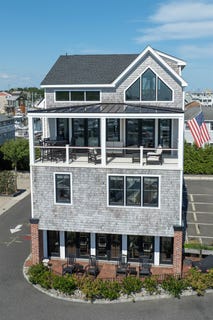 /international/us/2-pharo-cape-may-nj-110093989410/