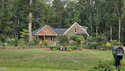 /international/us/5758-ironwood-drive-snow-camp-nc-110119789522/