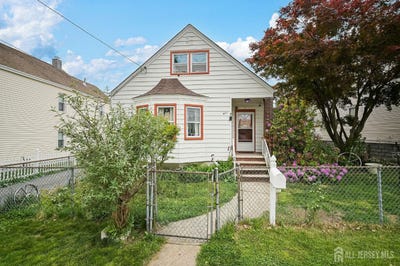 /international/us/611-pacific-avenue-perth-amboy-nj-110108227156/