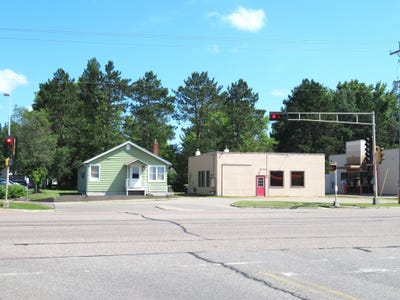 /international/us/1409-lincoln-st-rhinelander-wi-110093105527/