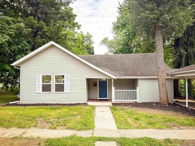 /international/us/401-georgia-street-walkerton-in-110108653587/