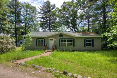 /international/us/11133-w-county-road-b-hayward-wi-110100391174/
