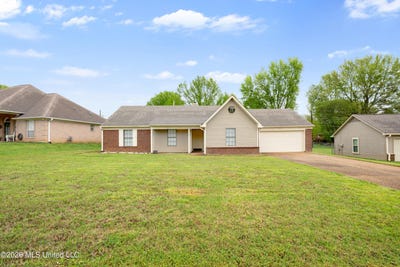 /international/us/7340-kingcrest-road-olive-branch-ms-110107305954/