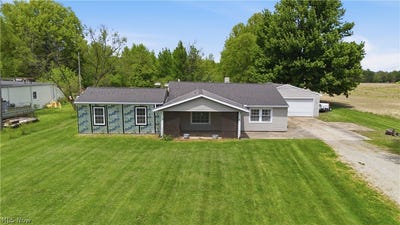 /international/us/14001-state-route-113-wakeman-oh-110107996458/