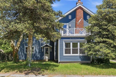 /international/us/106-cambridge-ave-linwood-nj-110108450348/