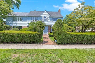 /international/us/41-allenwood-road-great-neck-ny-110099524954/