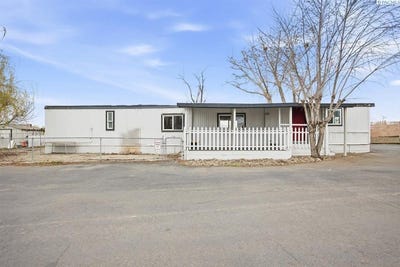 /international/us/1416-n-1st-ave-pasco-wa-110108338419/