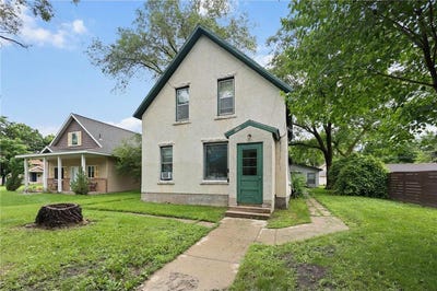 /international/us/226-3rd-avenue-ne-saint-cloud-mn-110099581228/
