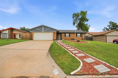 /international/us/7913-nw-concho-ave-lawton-ok-110107822240/