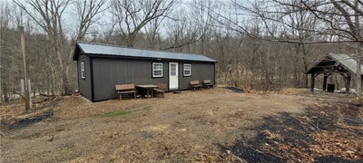 /international/us/9470-state-route-669-roseville-oh-110106768570/