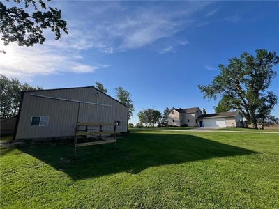 /international/us/38184-county-47-boulevard-goodhue-mn-110100448035/