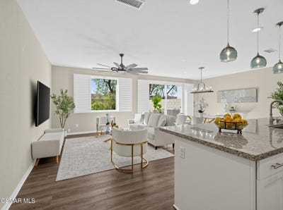 /international/us/242-morro-way-simi-valley-ca-110110308405/