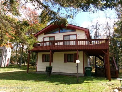 /international/us/1482-waterfront-drive-tobyhanna-pa-110120453675/