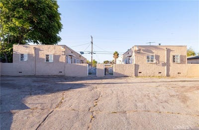 /international/us/719-e-imperial-highway-los-angeles-ca-110110304765/