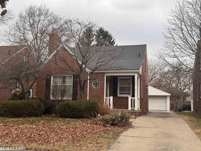 /international/us/1992-hawthorne-road-grosse-pointe-woods-mi-110107276672/