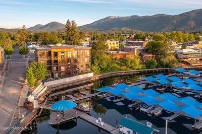 /international/us/115-e-lake-street-sandpoint-id-110100133415/