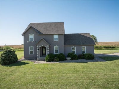 /international/us/453-ne-county-17404-road-archie-mo-110110234020/