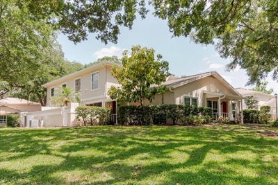/international/us/11802-foxrun-lane-temple-terrace-fl-110100512115/