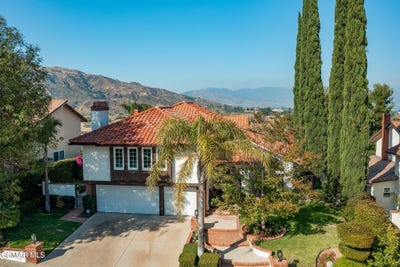 /international/us/11894-darby-avenue-porter-ranch-ca-110107926785/