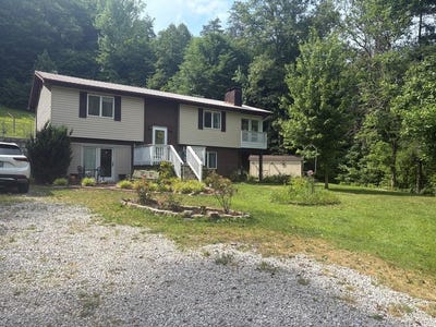 /international/us/2006-ky-rt-825-hager-hill-ky-110108796303/