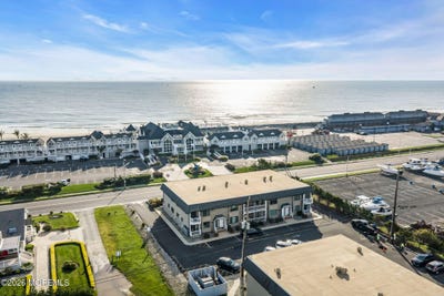 /international/us/1382-ocean-avenue-sea-bright-nj-110120017651/