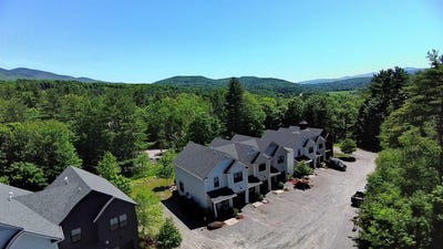 /international/us/102-hill-street-stowe-vt-110106037870/
