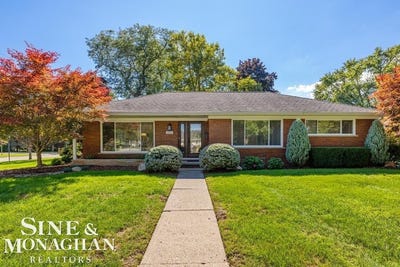 /international/us/605-hidden-lane-grosse-pointe-woods-mi-110110372195/