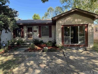 /international/us/6613-pioneer-road-north-little-rock-ar-110101179385/