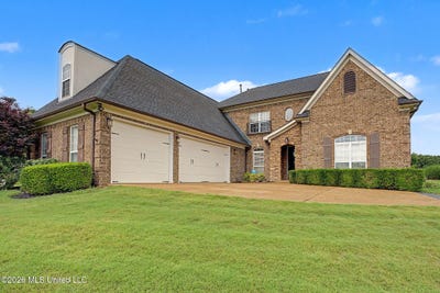 /international/us/39-winter-oaks-drive-lamar-ms-110108356548/