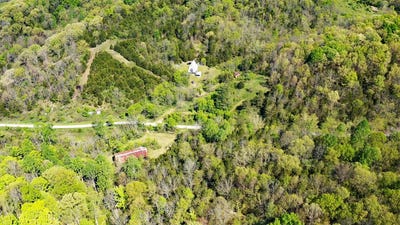 /international/us/340-harmony-road-owenton-ky-110107635592/