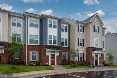 /international/us/8275-knight-station-way-manassas-va-110097240423/
